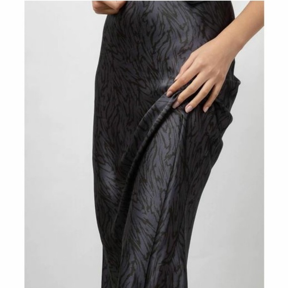 Rails Berlin Ash Marbled Tiger Print Skirt Size XXS NWT - Picture 3 of 4